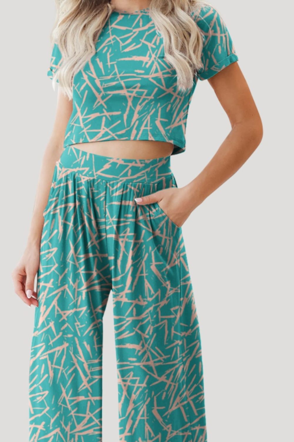 Emma Printed Round Neck Short Sleeve Top and Pants Set