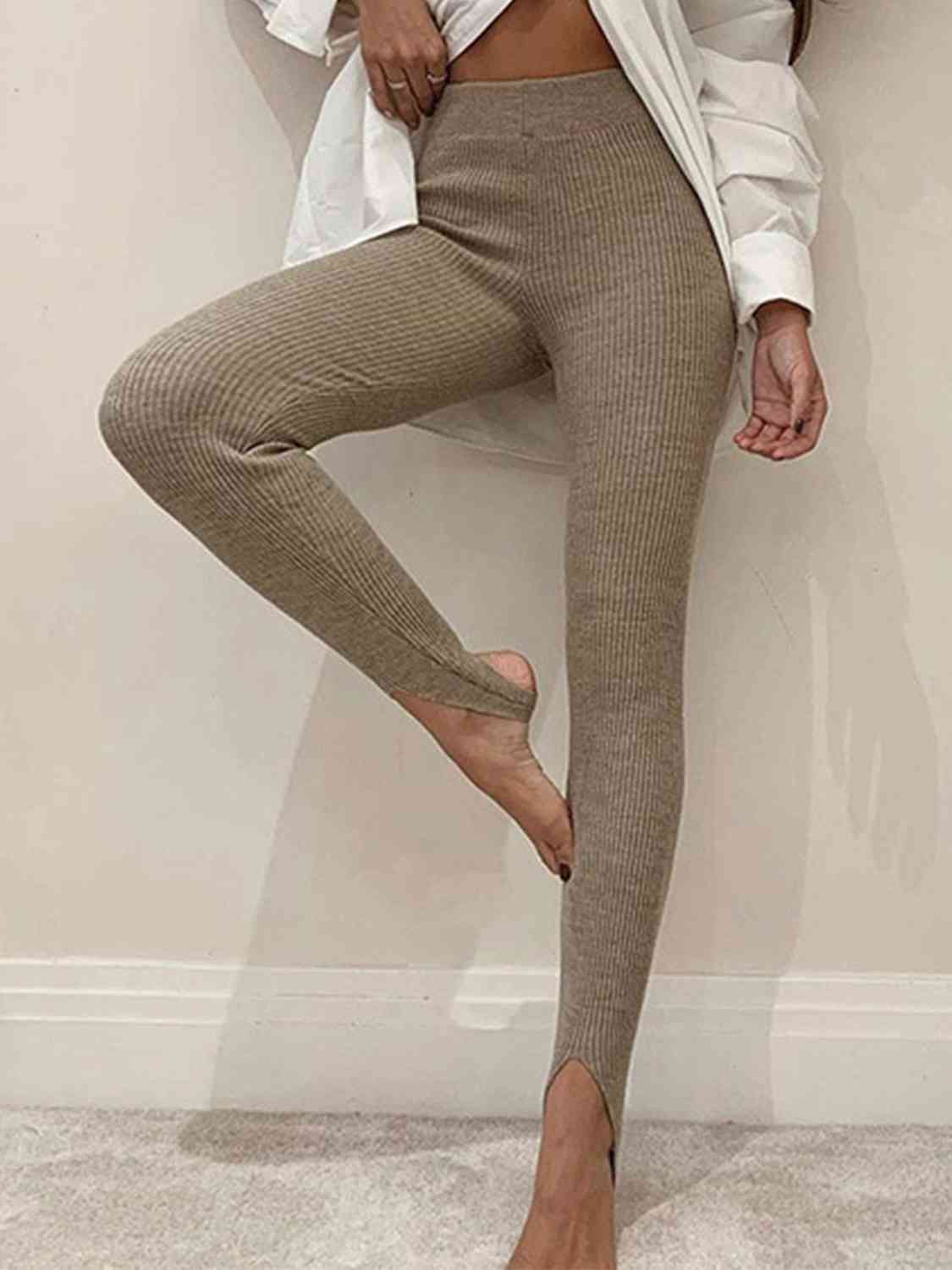 Taytum Ribbed Mid Waist Leggings