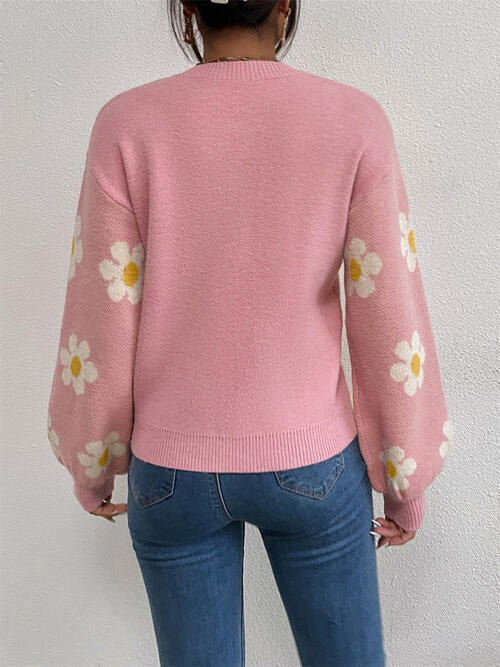 Daisy Flower Round Neck Latern Sleeve Sweater