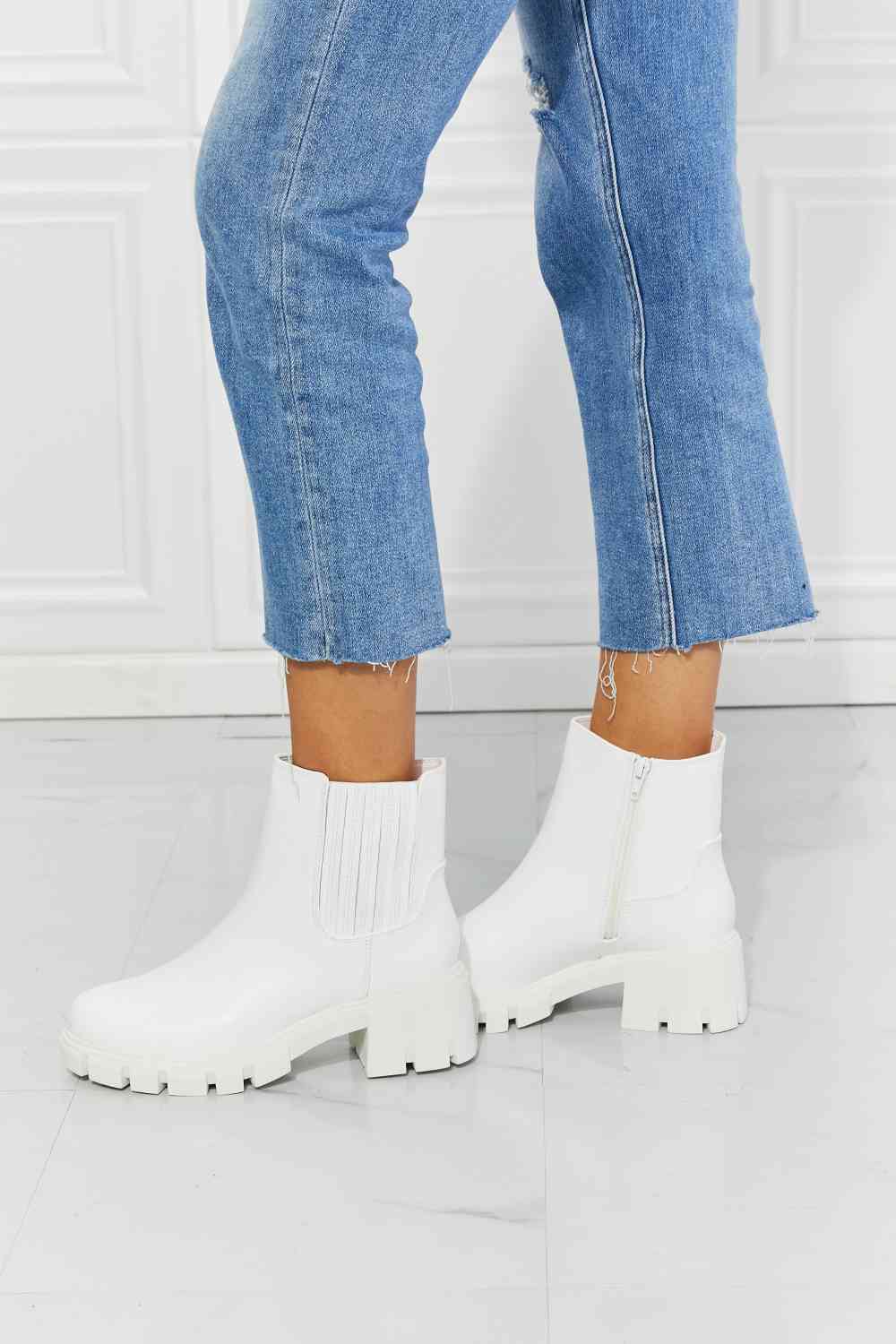 Lug Sole Chelsea Boots in White